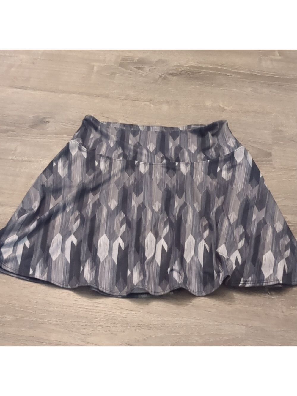 Prana gray skirt size medium